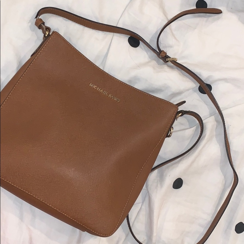 Michael Kors Crossbody